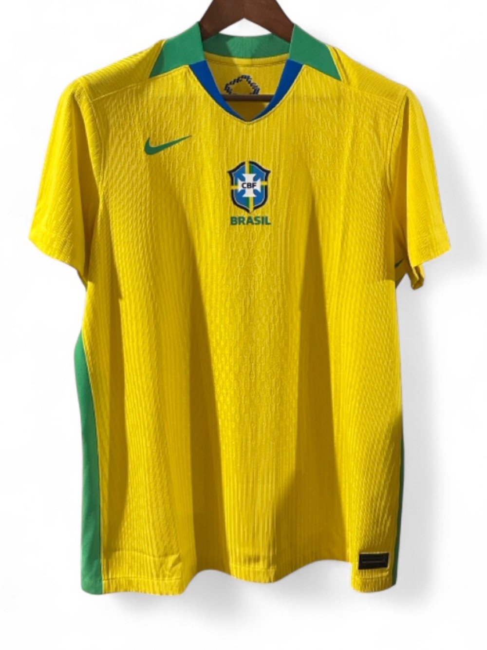 Nike Dri-FIT ADV Authentic Brazil Sample Soccer Jersey Size Women’s XL (NWT)